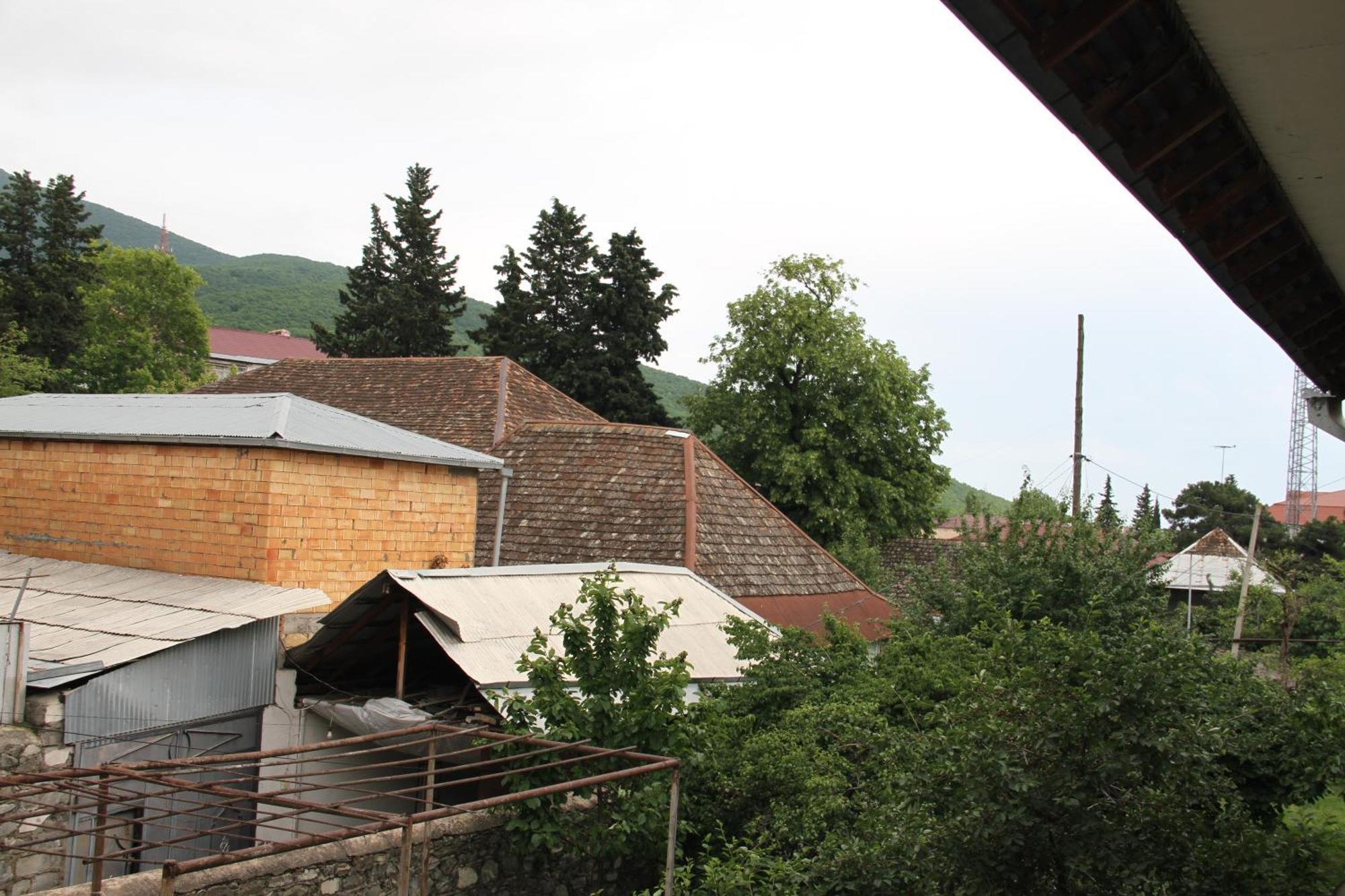 Hotel Nuray'S House Şǝki Exterior foto