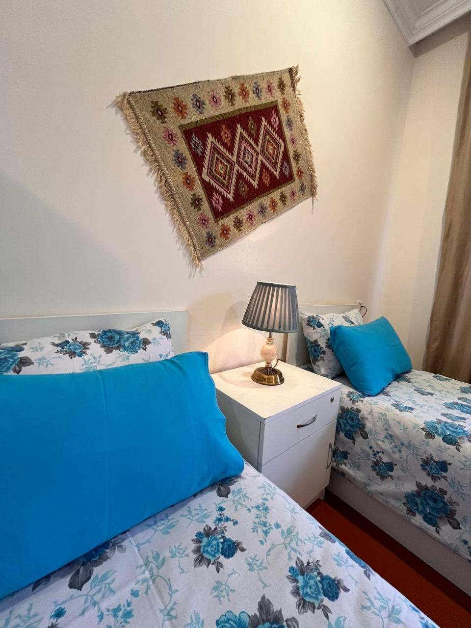 Hotel Nuray'S House Şǝki Habitación foto